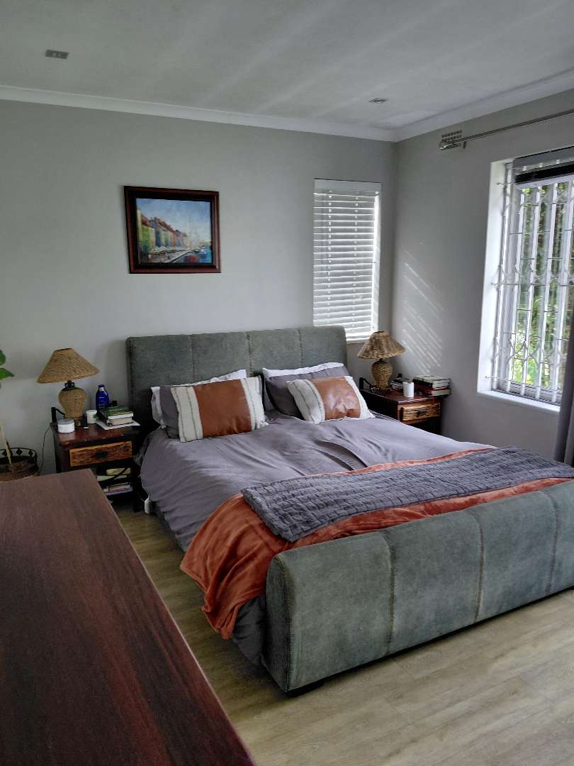 To Let 4 Bedroom Property for Rent in Welgelegen Western Cape